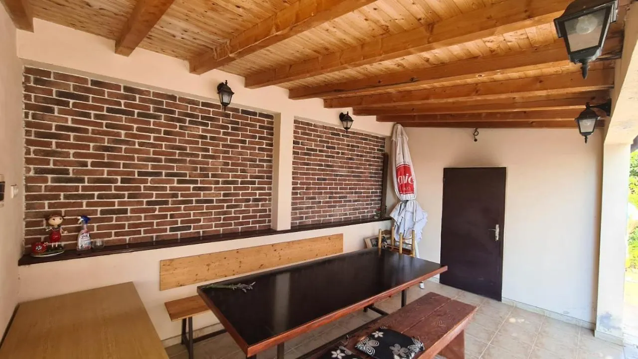 Oasis Apartment With Sea View And Garden Kastel Stari 0*,  Croatia