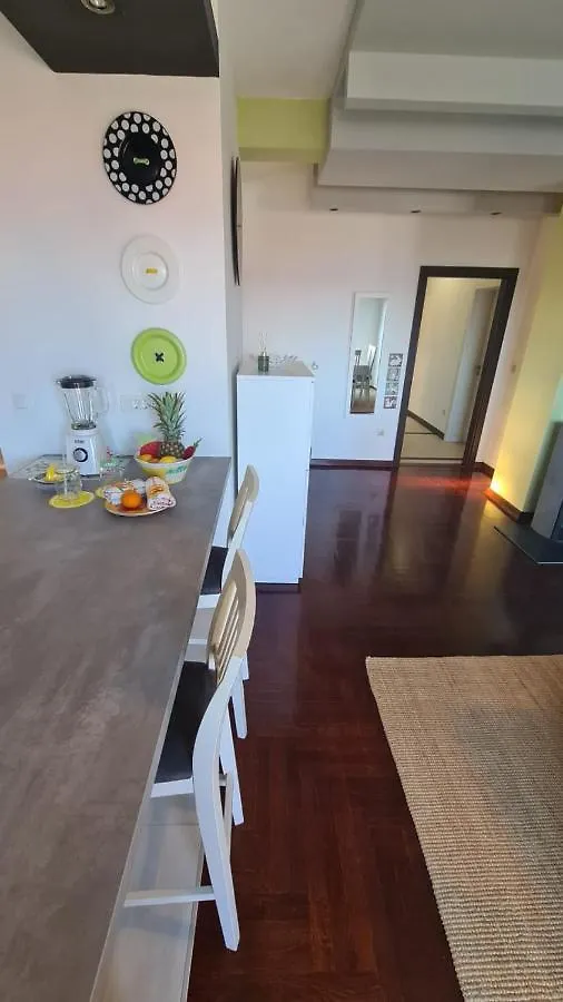 Oasis Apartment With Sea View And Garden Kaštel Stari Kroatien