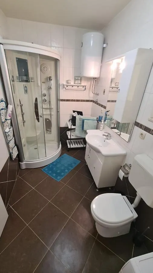 Oasis Apartment With Sea View And Garden Kaštel Stari
